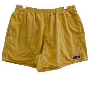 Patagonia Women’s Funhoggers Cotton Pull on Drawstring Shorts Sz L Yellow